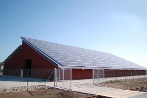 2007 - 1. Neue Lagerhalle mit 120 kWp PV-Anlage